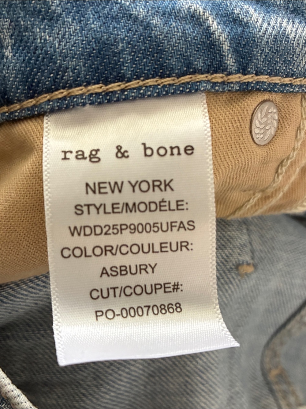 rag & bone Ultra Featherweight Nolan Denim Shorts in Asbury Wash size XS - Picture 7 of 9